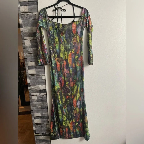 Nasty Gal Abstract Printed Sequin Halter Neck Dress - Picture 8 of 16